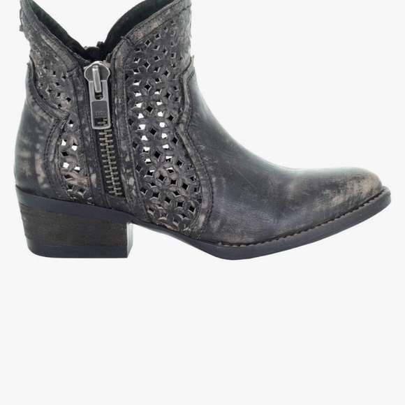 Circle G Boots - Picture 3 of 16